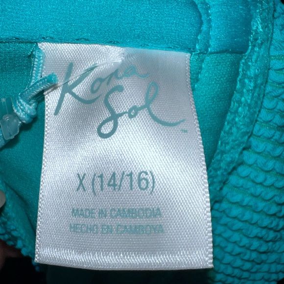 Kona Sol Swim Top - Picture 3 of 3